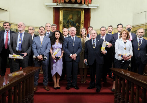 La Real Academia Nacional de Medicina de España distingue a la Fundación ASISA