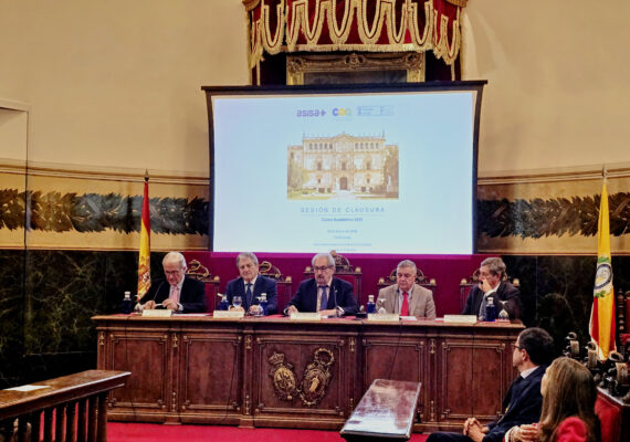 La Cátedra de Oncología Quirúrgica ASISA-UAH clausura el Curso Académico 2025 en la RANME