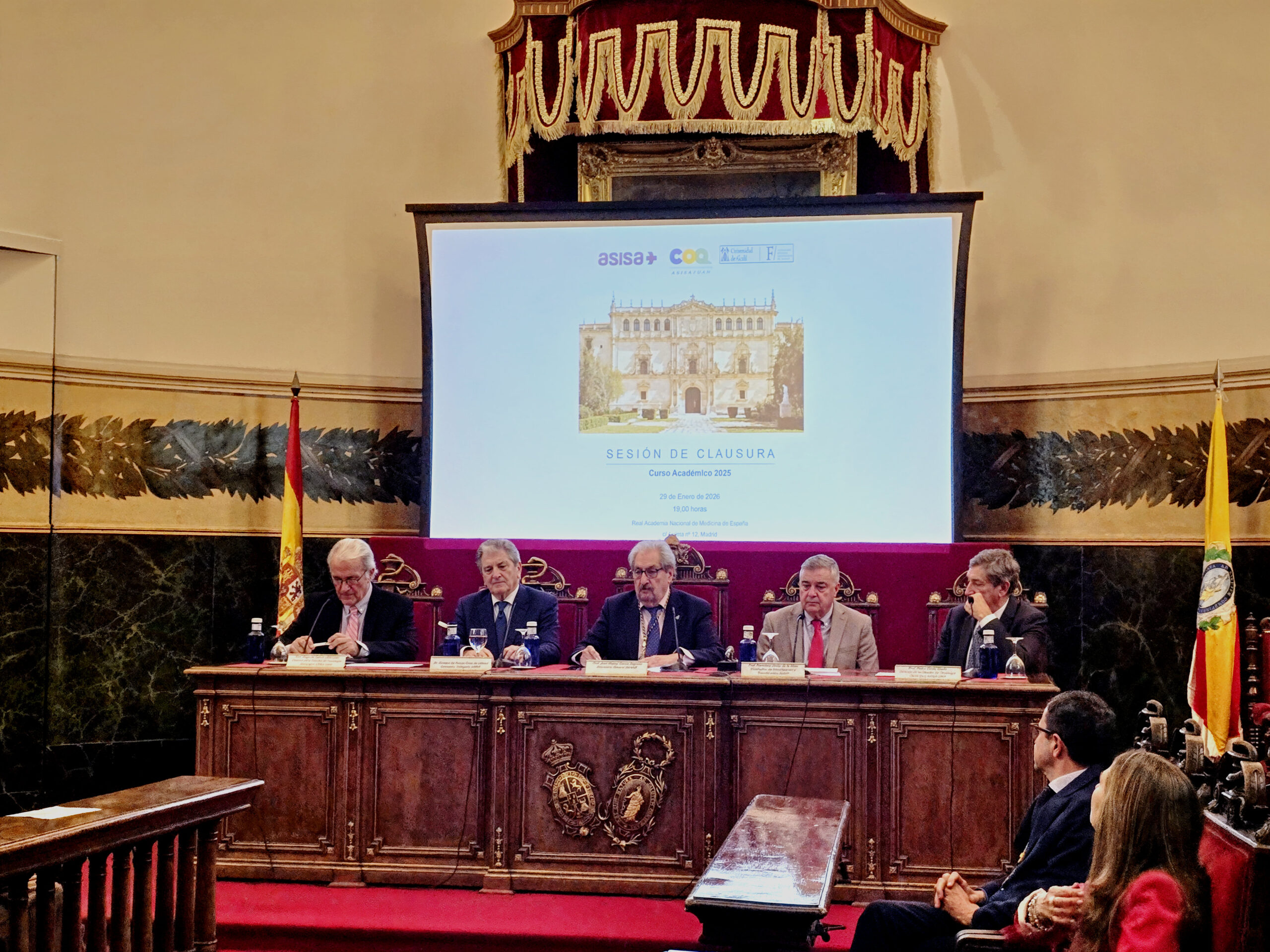 La Cátedra de Oncología Quirúrgica ASISA-UAH clausura el Curso Académico 2025 en la RANME