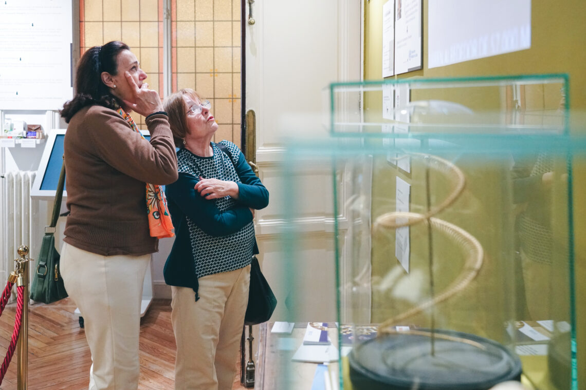 LA FUNDACIÓN ASISA PATROCINA LA EXPOSICIÓN “DE BREBAJES Y SERPIENTES: ENTRE LA TRIACA MAGNAY UNA EMERGENCIA DE SALUD GLOBAL”