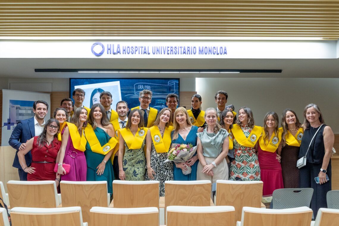 La XI promoción de estudiantes de Medicina formados en el hospital HLA Universitario Moncloa celebra su graduación